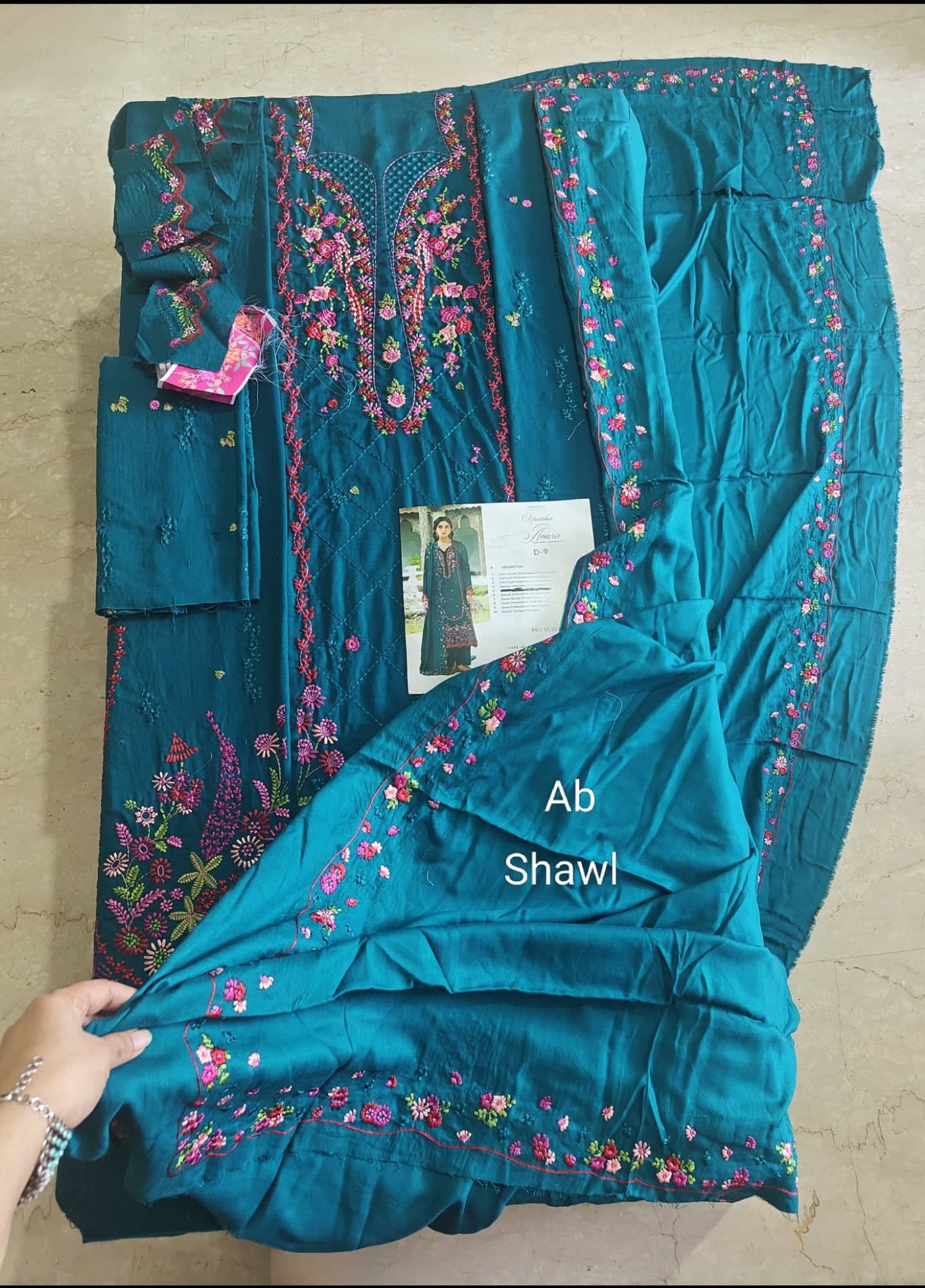 img_republic_womens_wear_awwal_boutique