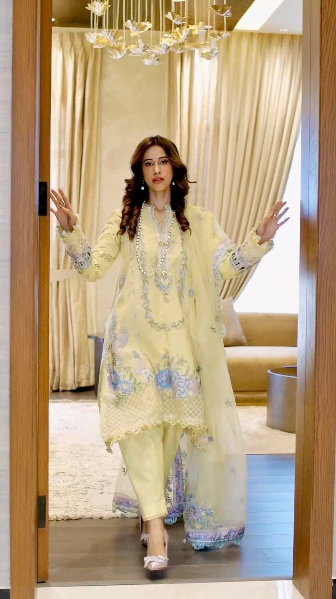 img_republic_womens_wear_awwal_boutique
