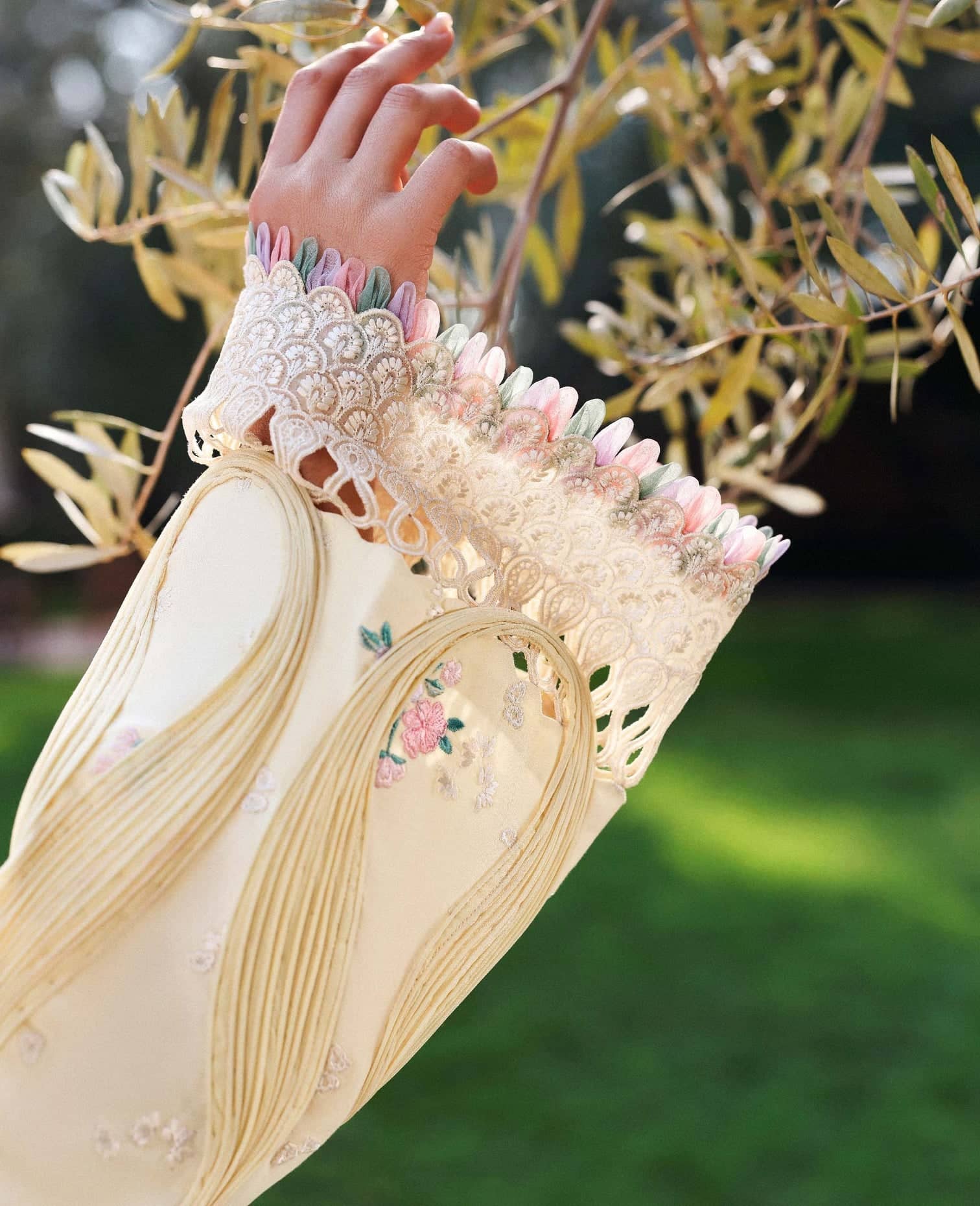 Republic Womens Wear Reine Luxury/Lumi/Butter Yellow