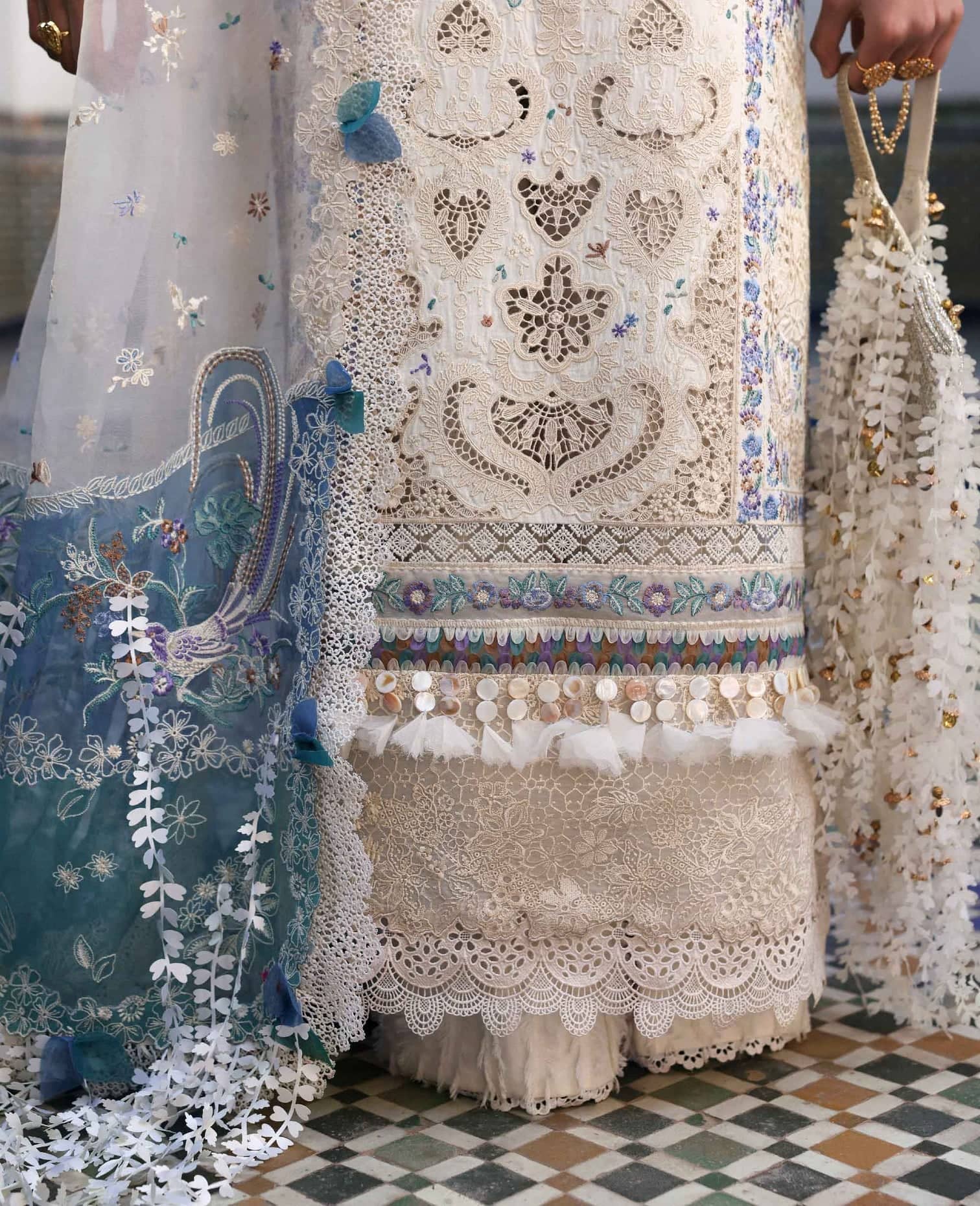 img_republic_womens_wear_reine_awwal_boutique