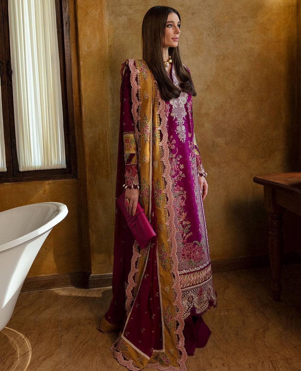 img_republic_womenswear_lawn_24_awwal_boutique