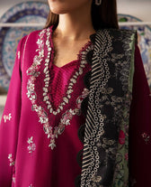 Republic Womenswear Lawn Pakistani Suit Republic Womenswear Winter 24/D3 (Nara)
