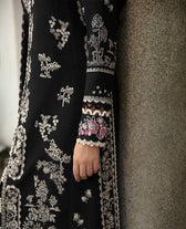 Republic Womenswear Lawn Pakistani Suit Republic Womenswear Winter 24/D9 (Mira)