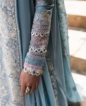 img_republic_womenswear_lawn_24_awwal_boutique
