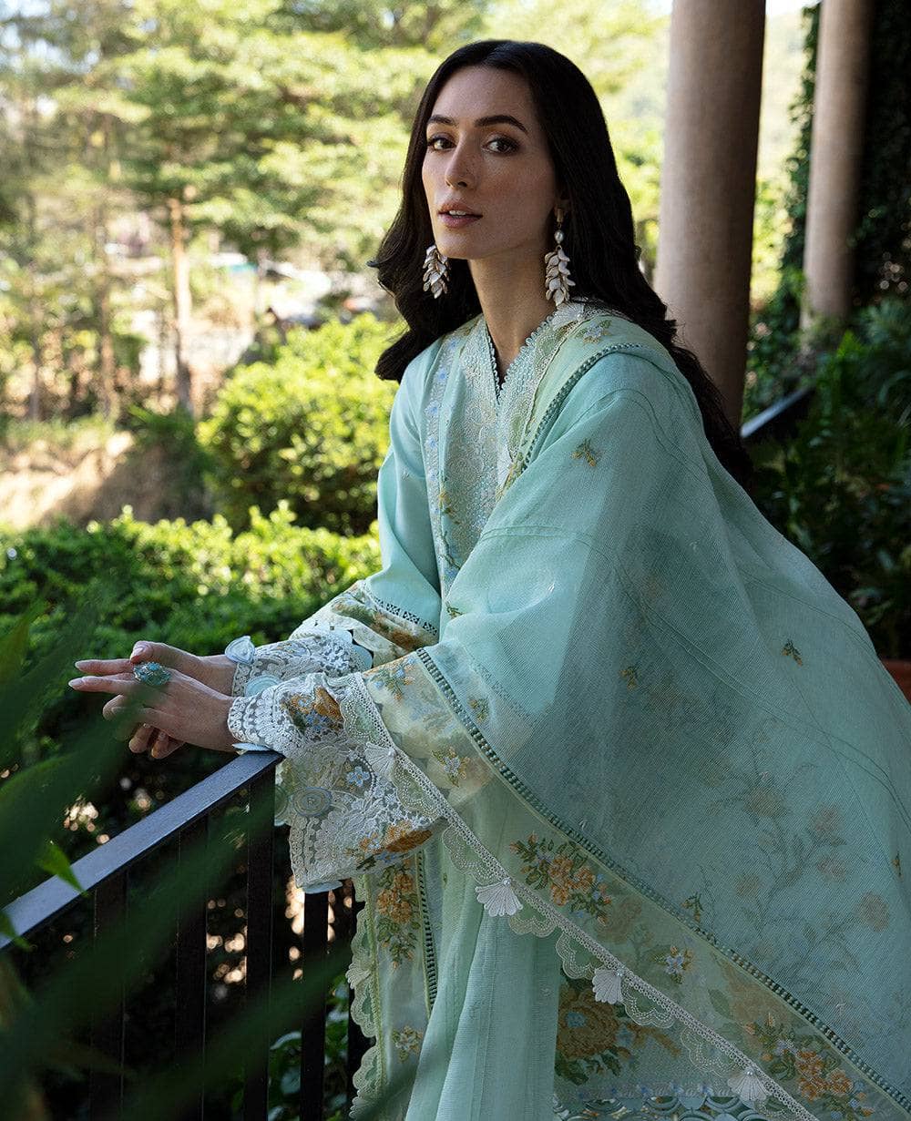 img_republic_womenswear_lawn_24_awwal_boutique