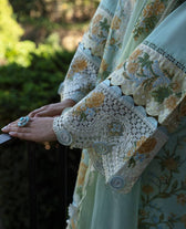 img_republic_womenswear_lawn_24_awwal_boutique