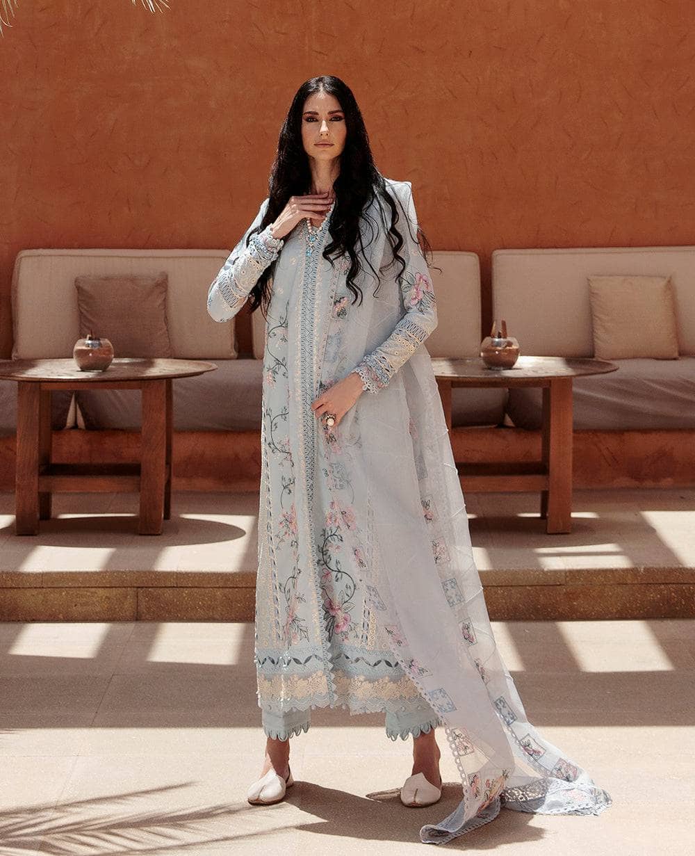 img_republic_womenswear_lawn_23_awwal_boutique