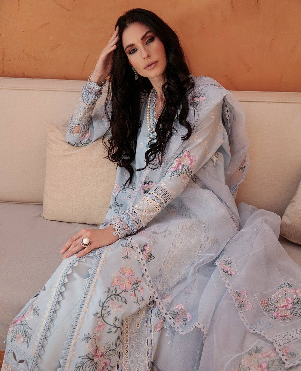 img_republic_womenswear_lawn_23_awwal_boutique