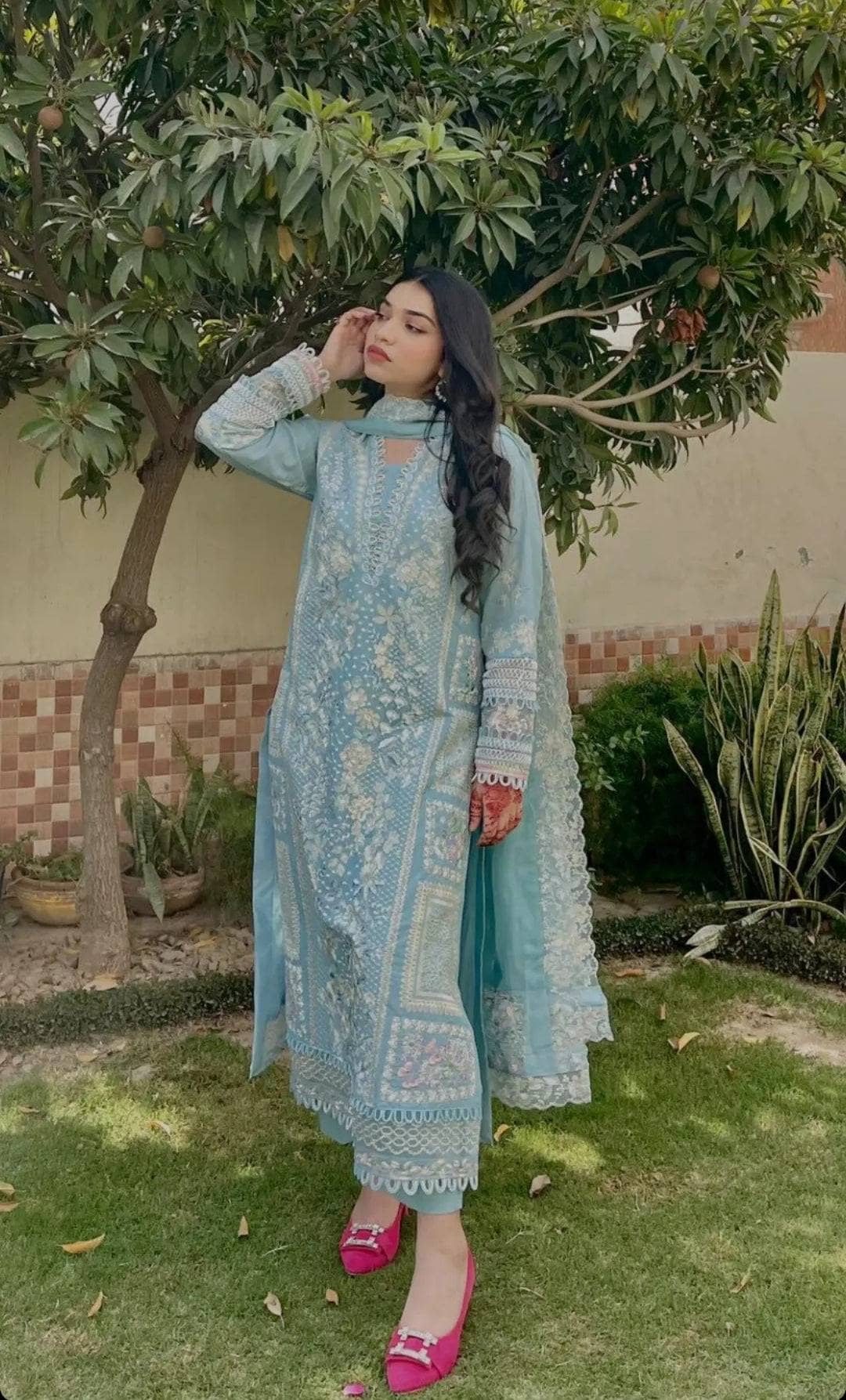 img_republic_womenswear_awwal_boutique