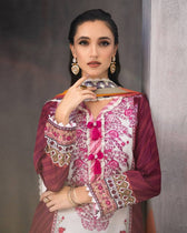 img_roheenaz_lawn_awwal_boutique