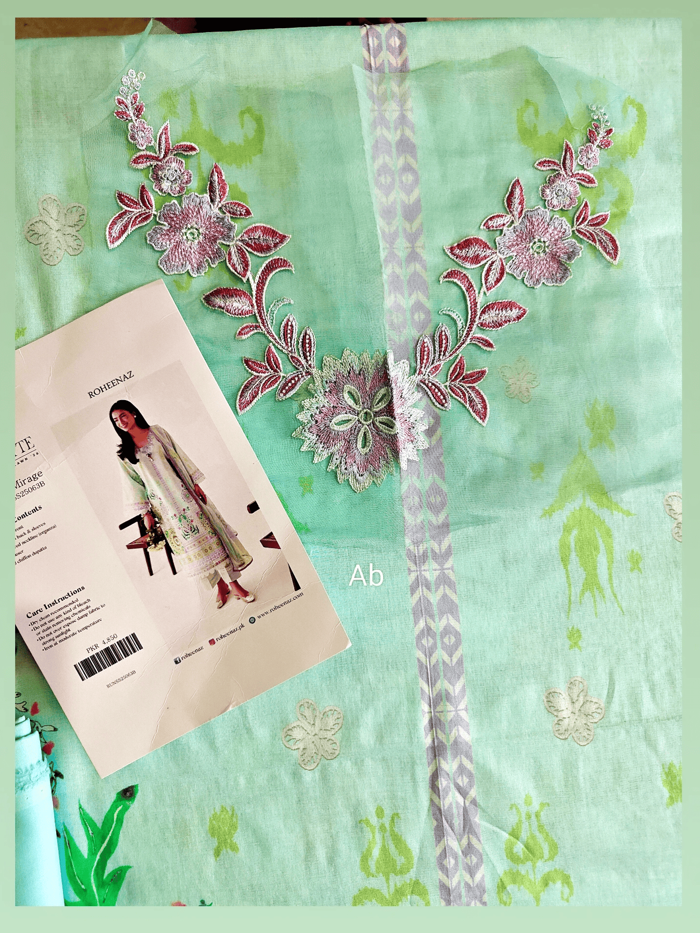 Open Pic/Roheenaz Rosette Lawn/Morning Dew/Chiffon Dupatta