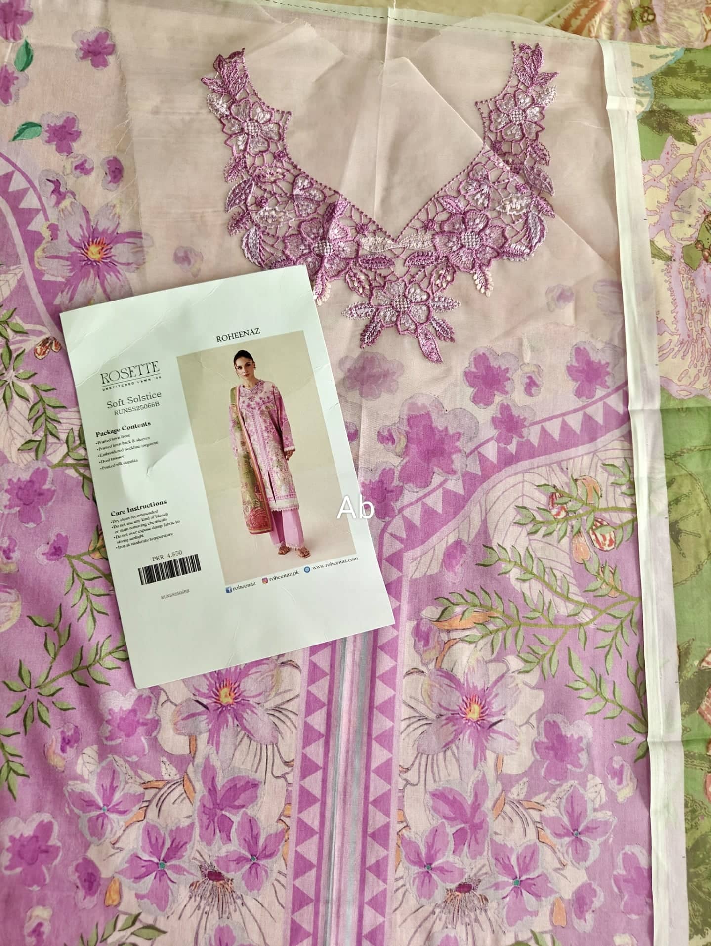 Open Pic//Roheenaz Rosette Lawn/Soft Solitice/Silk Dupatta