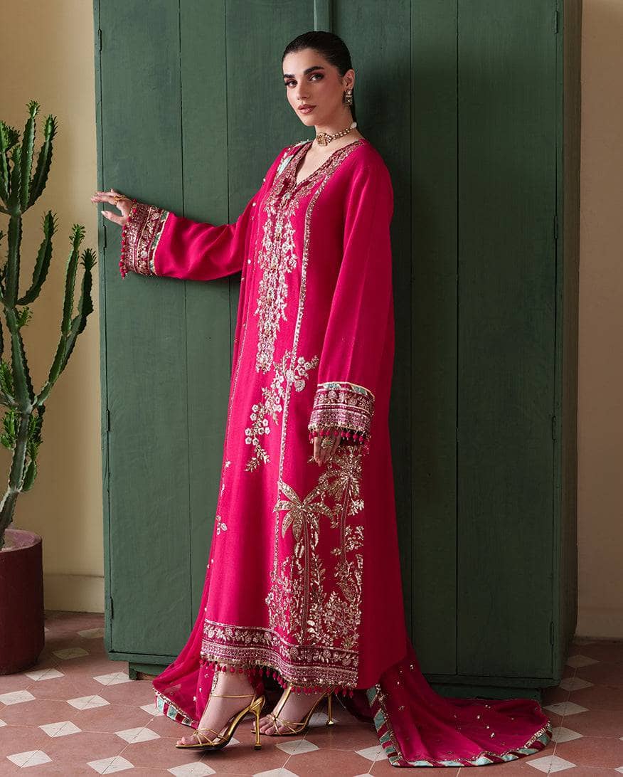 img_roheenaz_silk_awwal_boutique