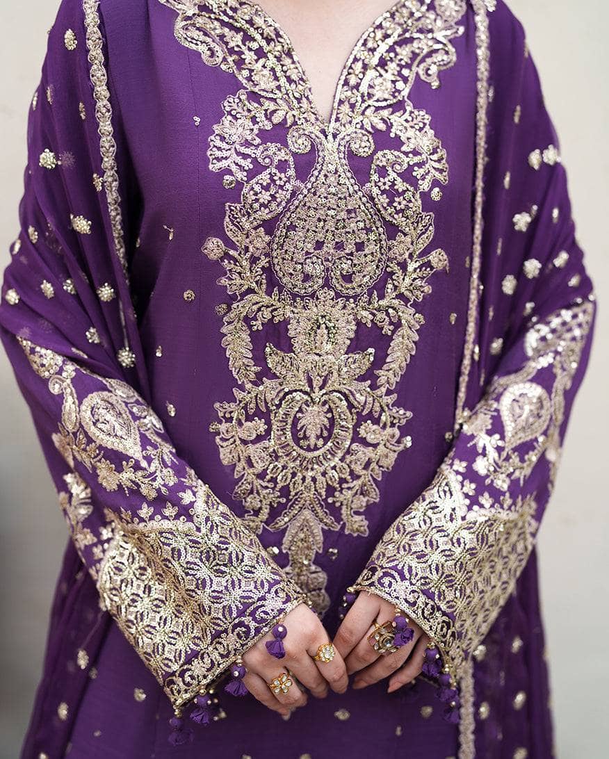 img_roheenaz_silk_awwal_boutique