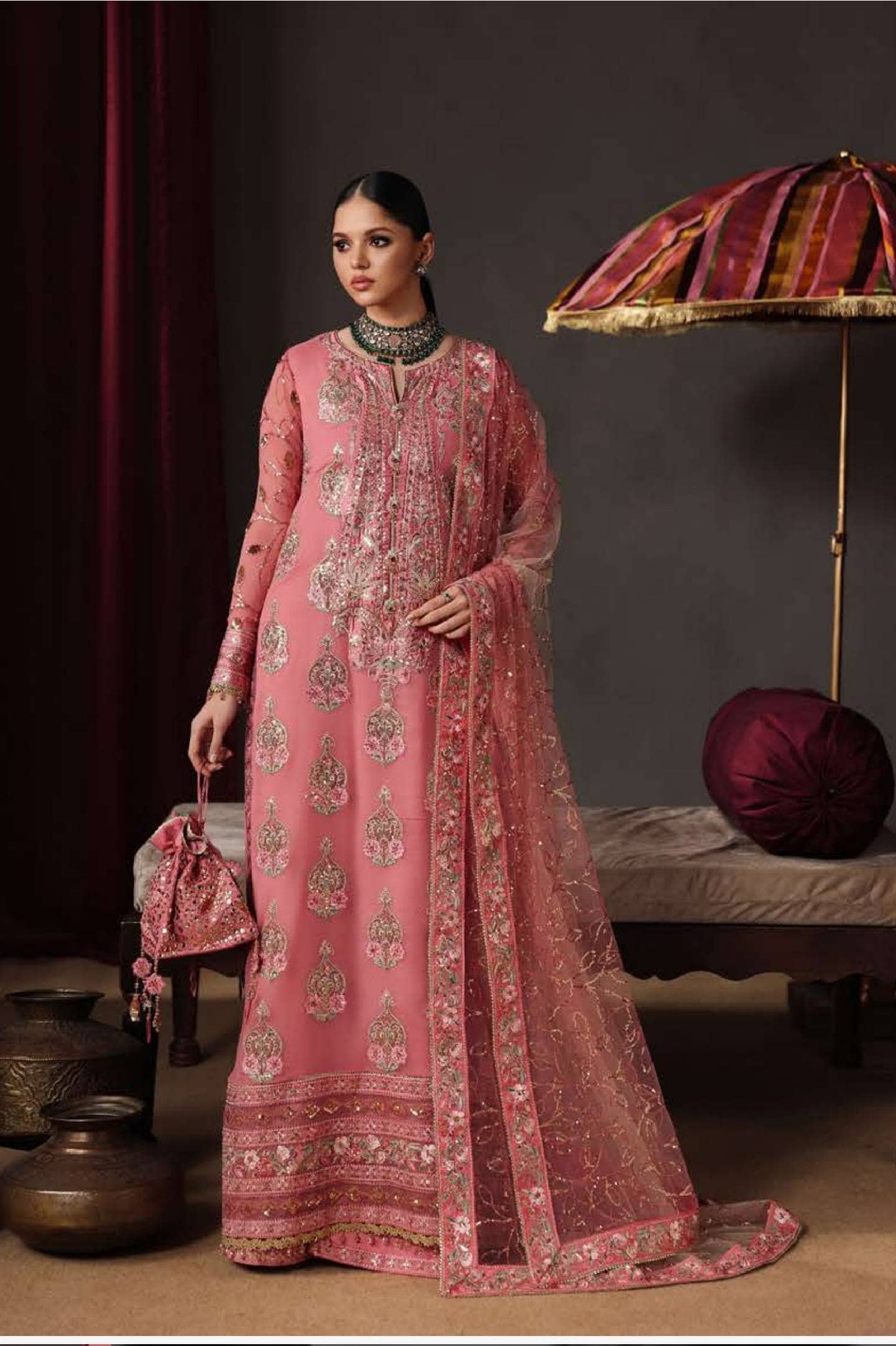 ing_roheenaz_royal_eternals_awwal_boutique