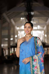 img_saadia_asad_noor_chikankari_lawn_awwal_boutique