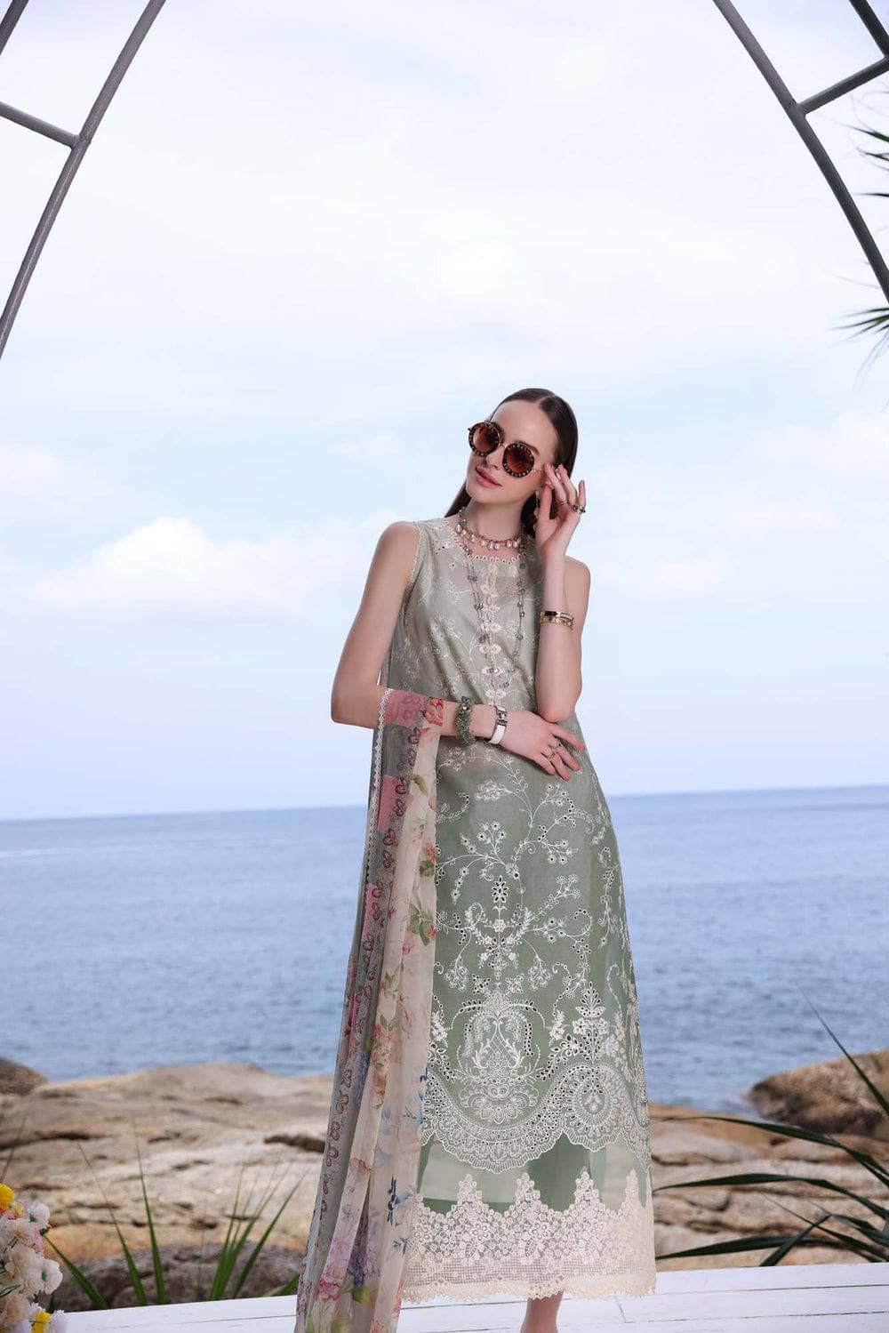 img_saadia_asad_noor_luxe_printkari_awwal_boutique