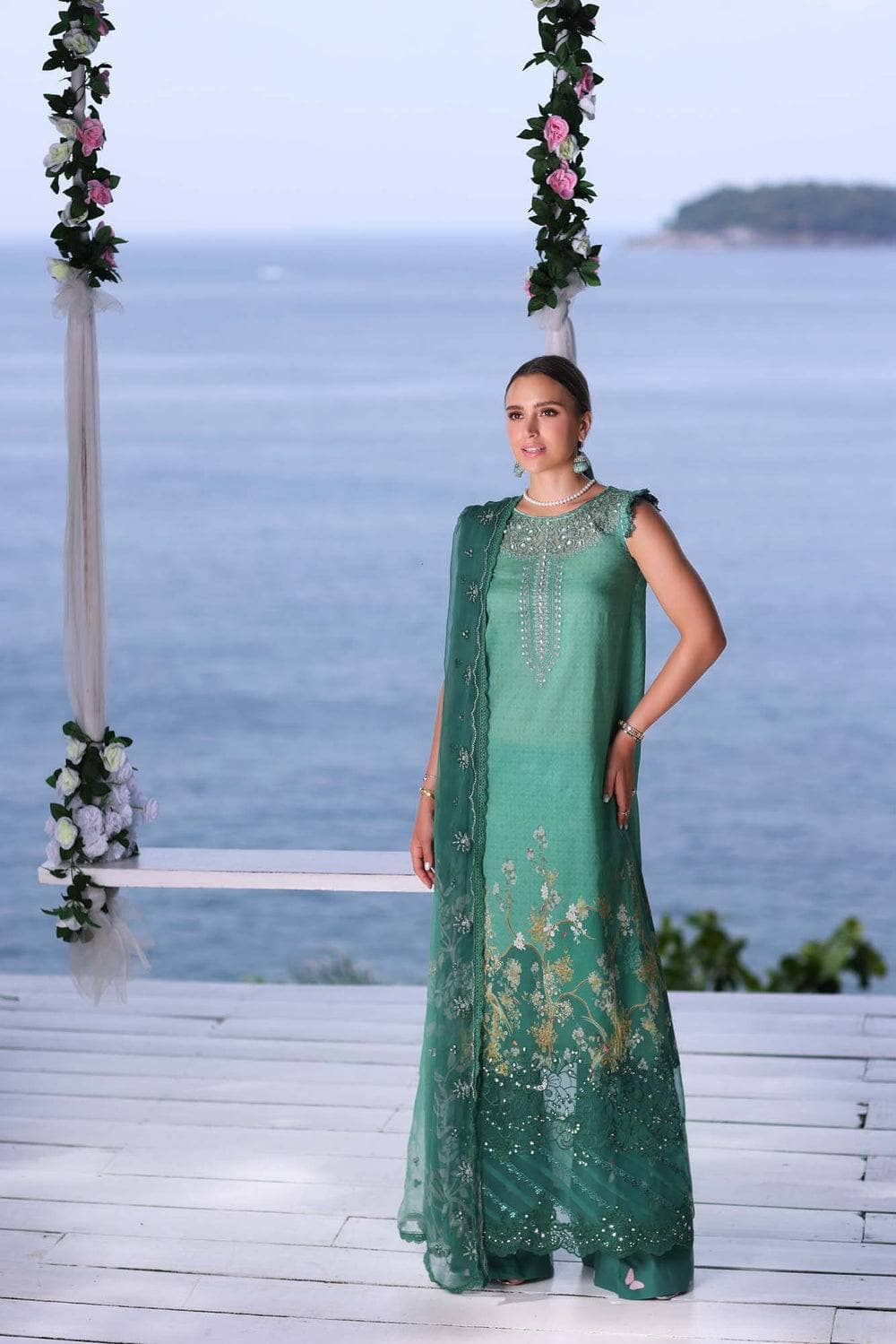 img_saadia_asad_noor_luxe_printkari_awwal_boutique