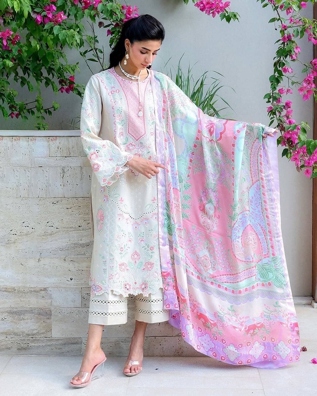 Siraa by Sadaf Fawad Khan-Awwal Boutique