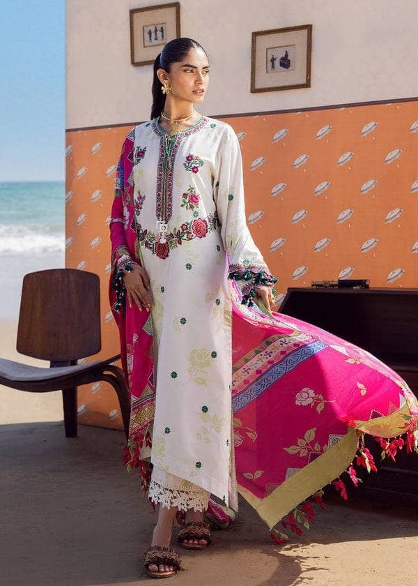 img_sadaf_fawad_khan_awwal_boutique