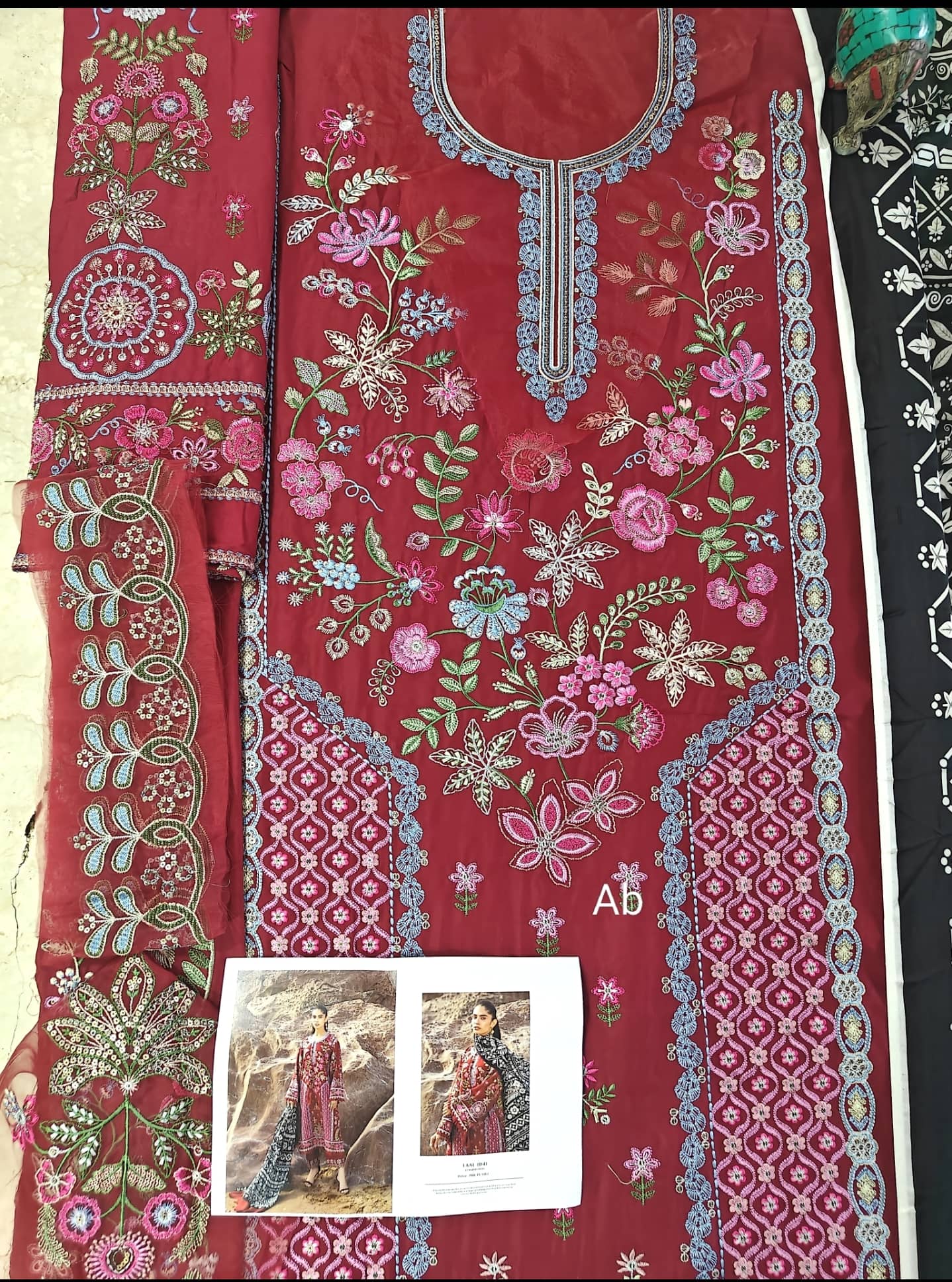 img_sadaf_fawad_khan_lawn_awwal_boutique