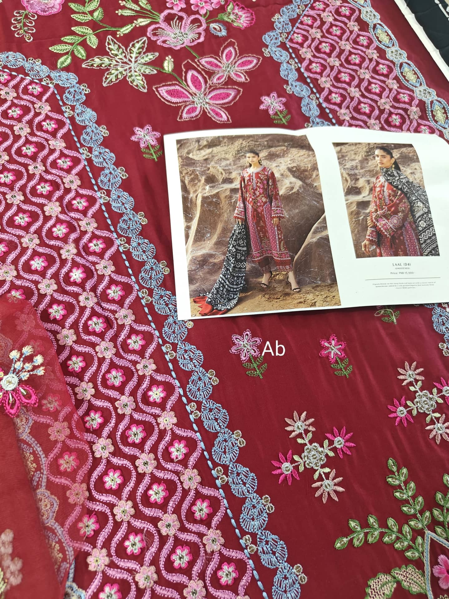 Open Pic/Sadaf Fawad Khan Siraa Lawn 26/Laal