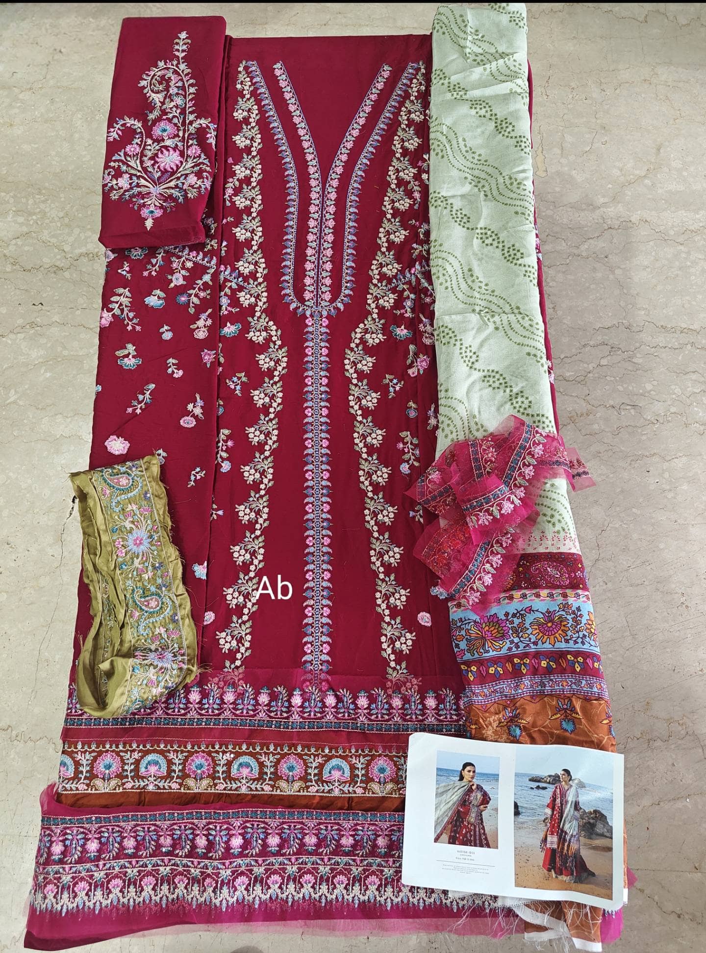 img_sadaf_fawad_khan_siraa_lawn_awwal_boutique
