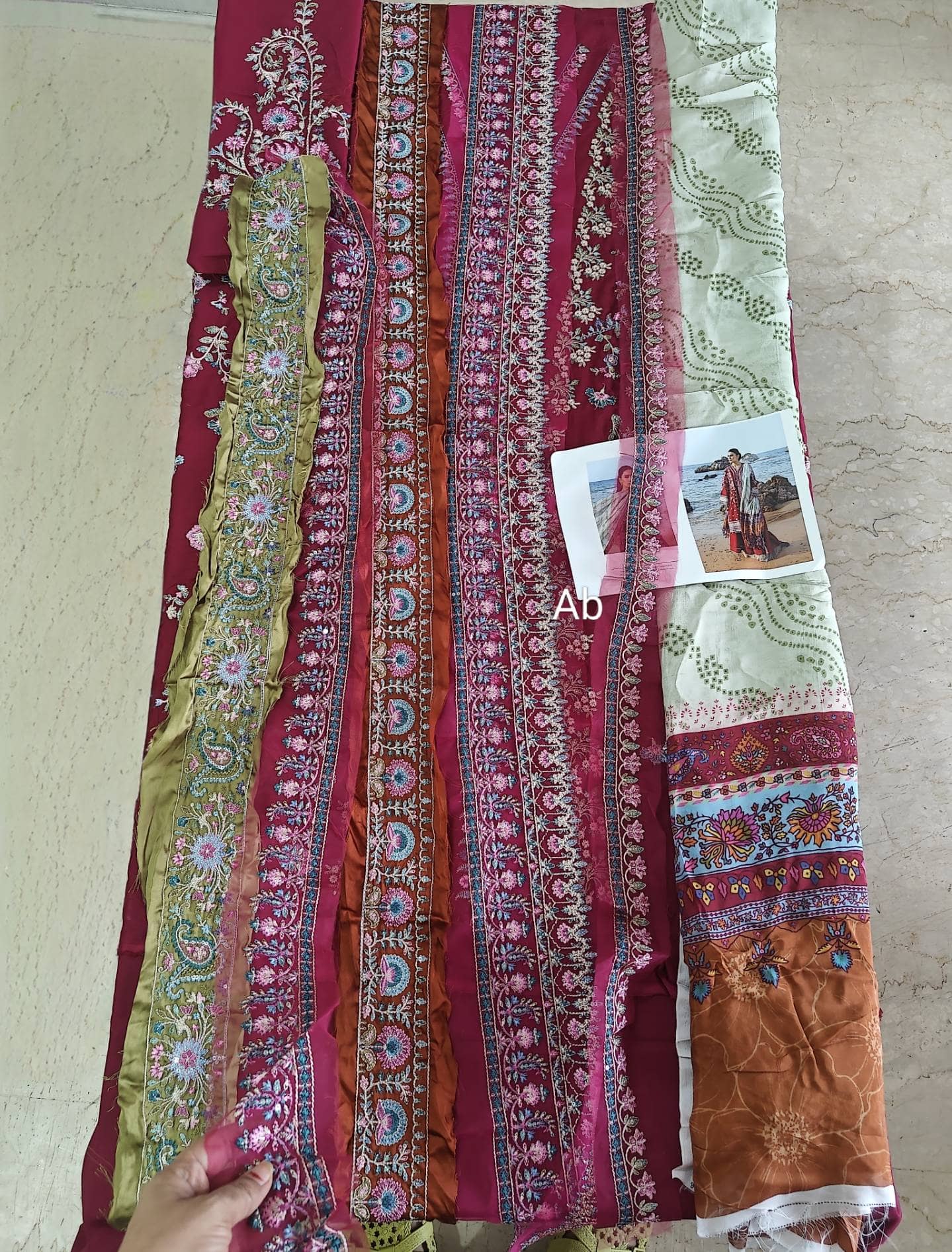Open Pic/Sale‼️Sadaf Fawad Khan Siraa Lawn 26/Aatish