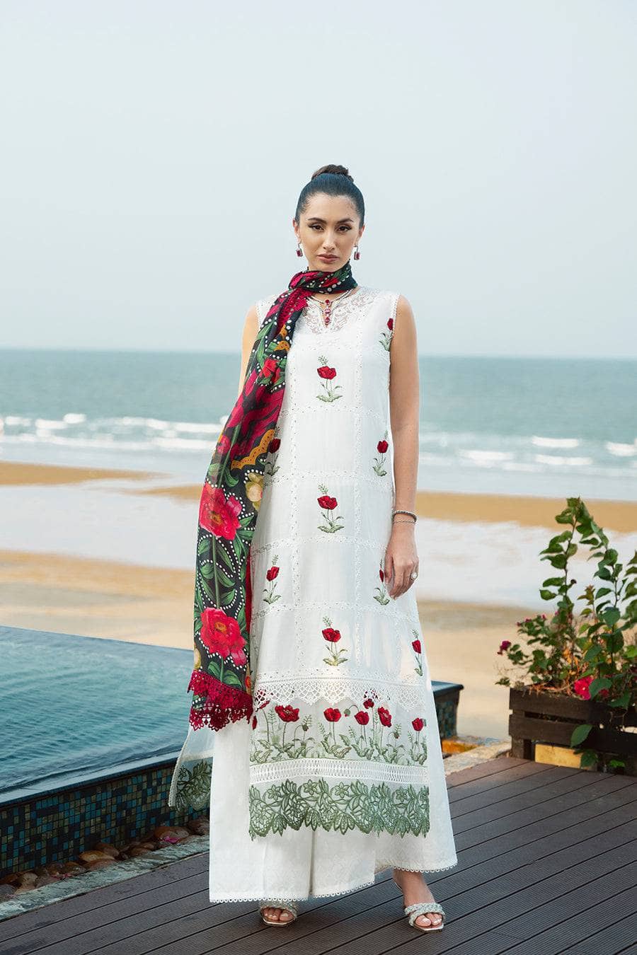 img_saira_rizwan_lawn_awwal_boutique