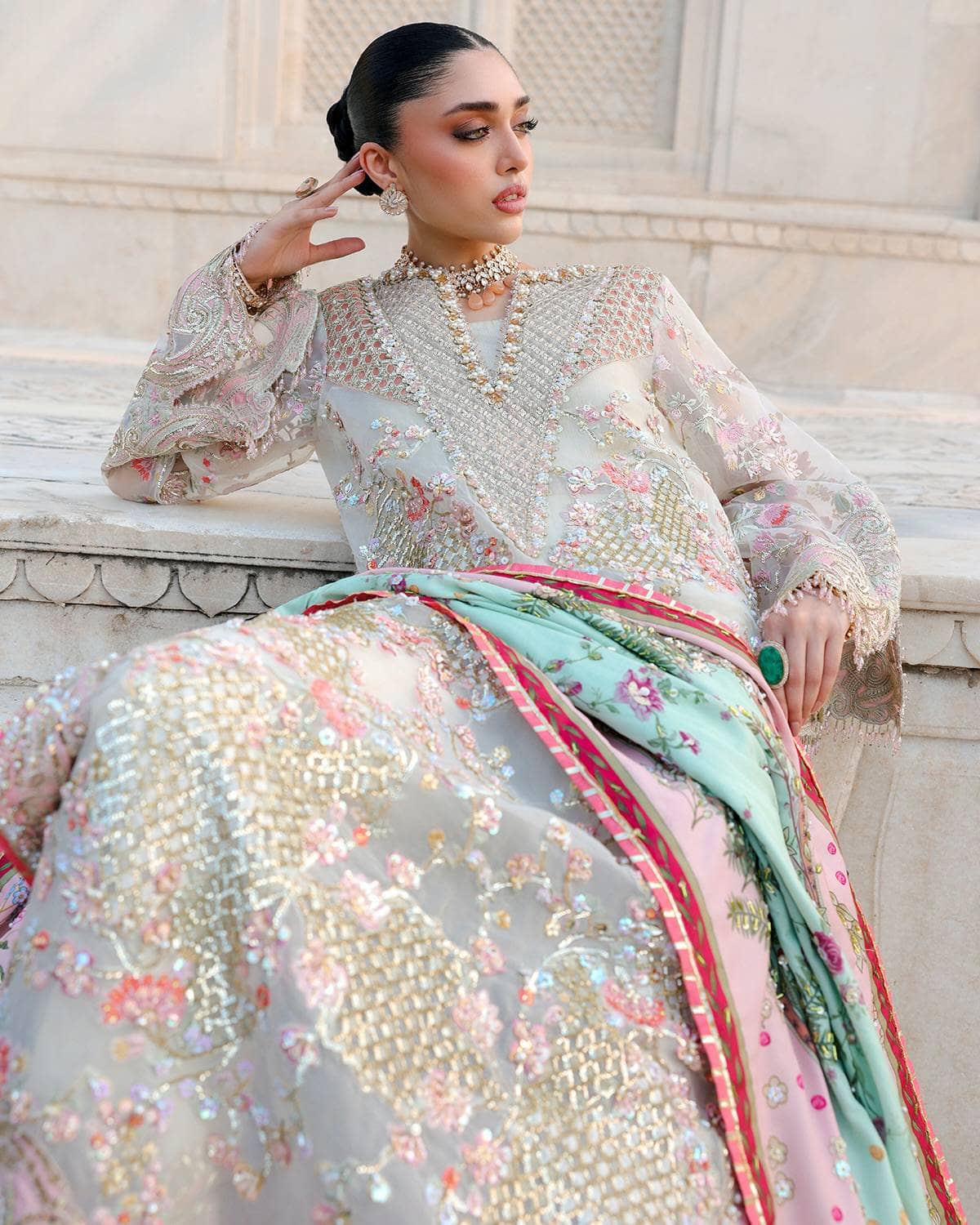 img_saira_shakira_wedding_luxury_formals_awwal_boutique