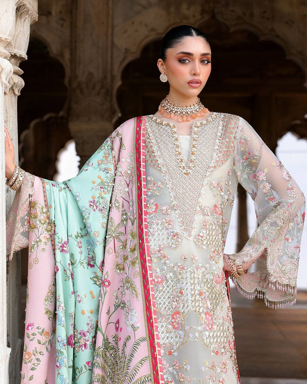 Saira Shakira Wedding Edition 26/Camellia/Off White