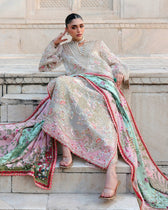 img_saira_shakira_wedding_luxury_formals_awwal_boutique