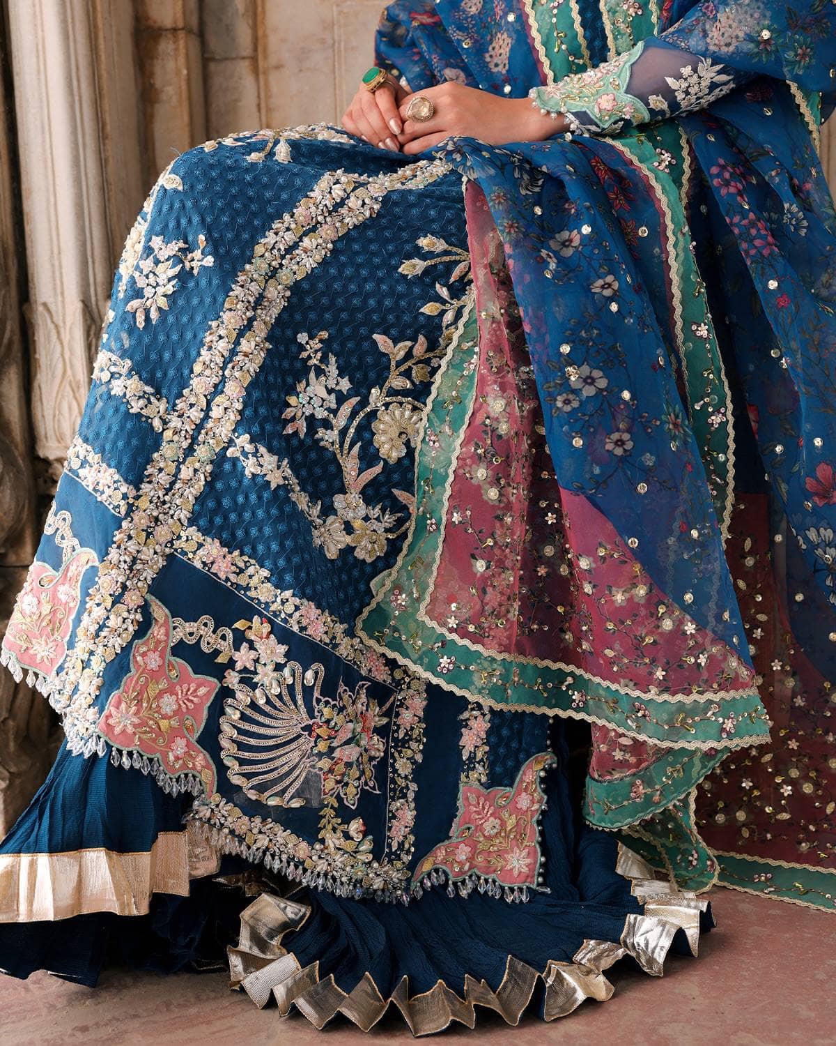 img_saira_shakira_wedding_luxury_formals_awwal_boutique