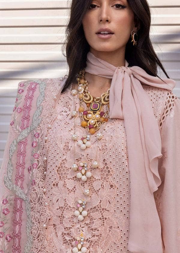 img_saira_shakira_lawn_awwal_boutique