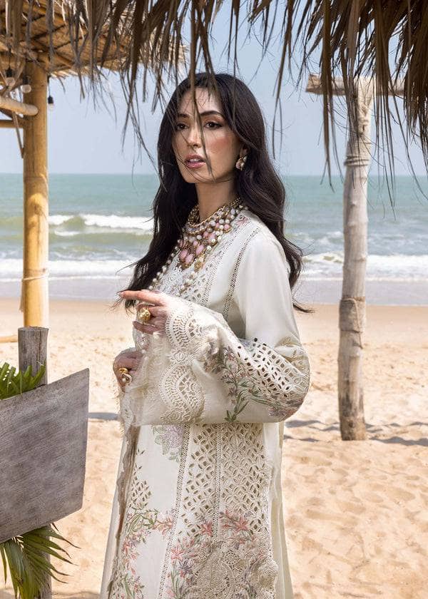 img_saira_shakira_lawn_awwal_boutique