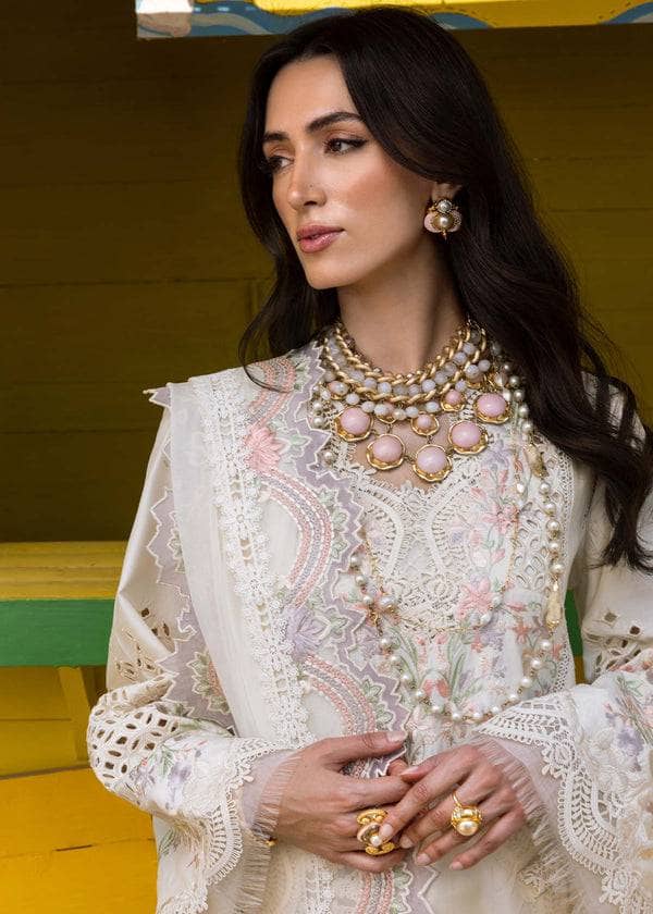 img_saira_shakira_lawn_awwal_boutique