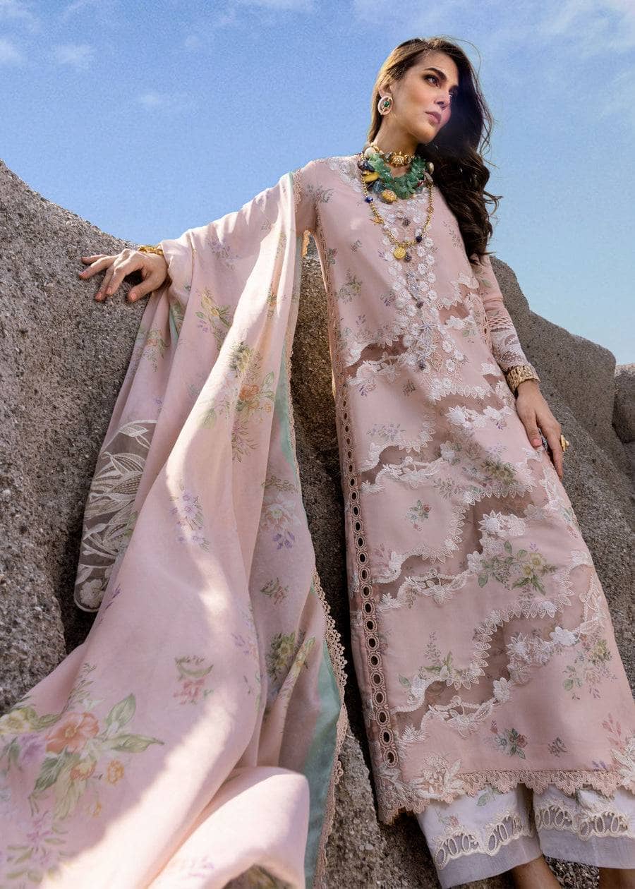 img_saira_shakira_lawn_awwal_boutique