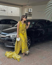 img_saira_shakira_lawn_awwal_boutique