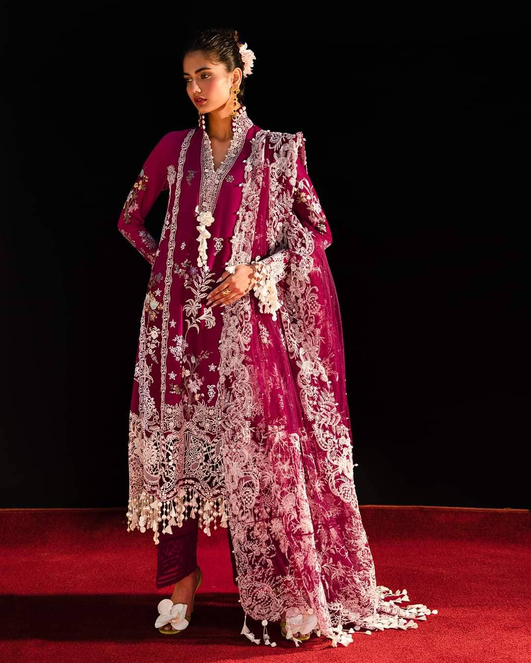 img_sana_safinaz_lawn_24_awwal_boutique