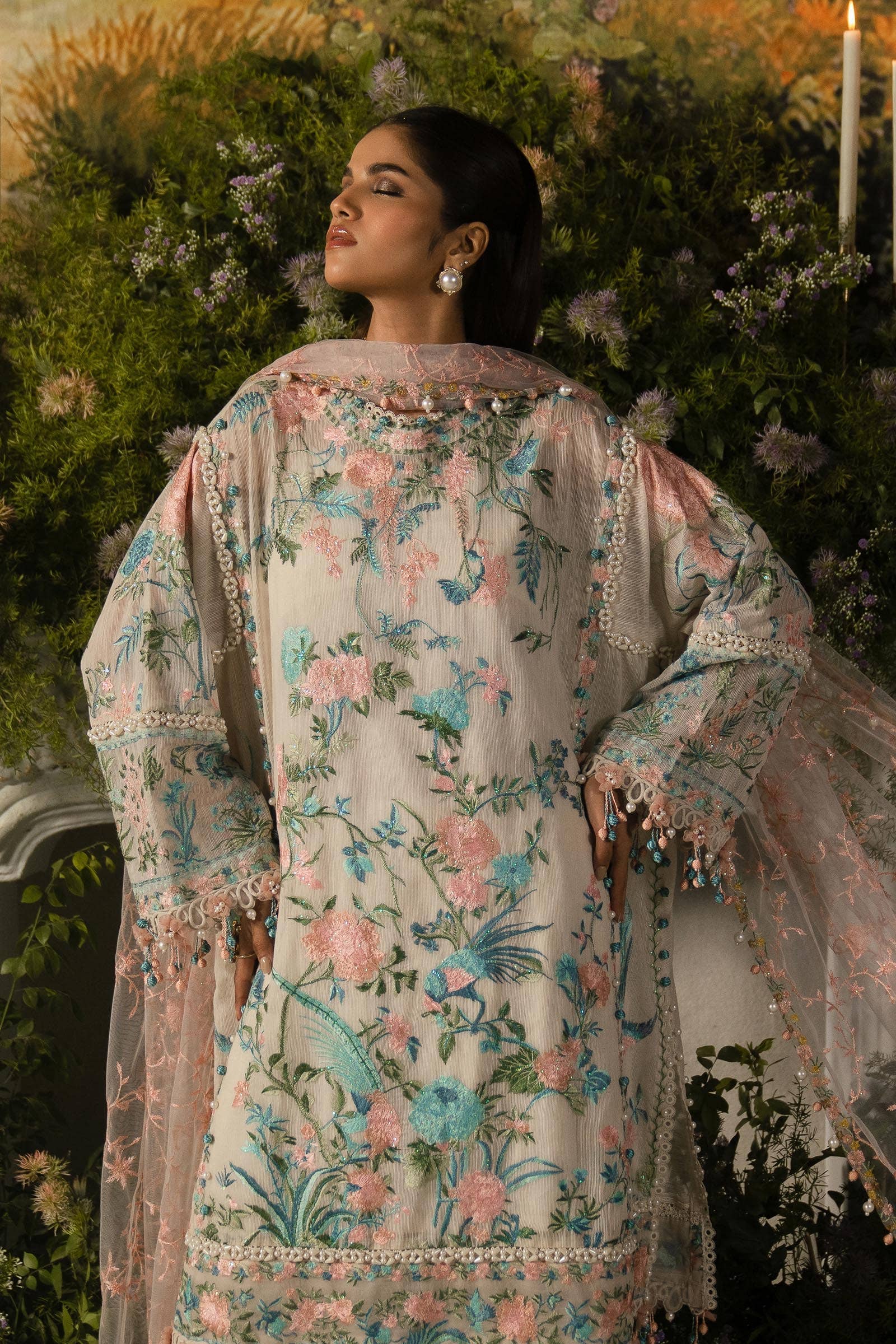 img_sana_safinaz_lawn_24_awwal_boutique