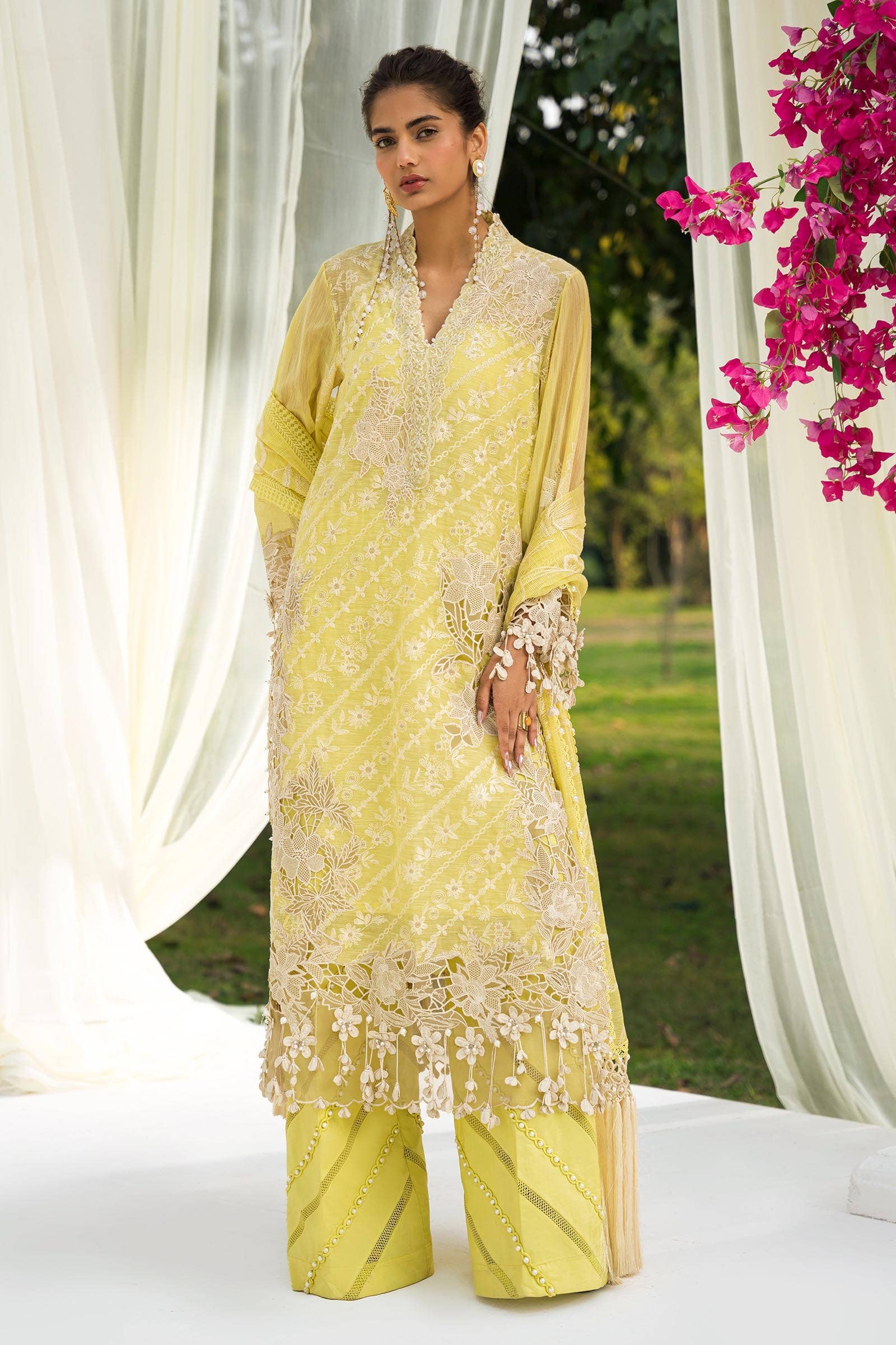 img_sana_safinaz_lawn_24_awwal_boutique