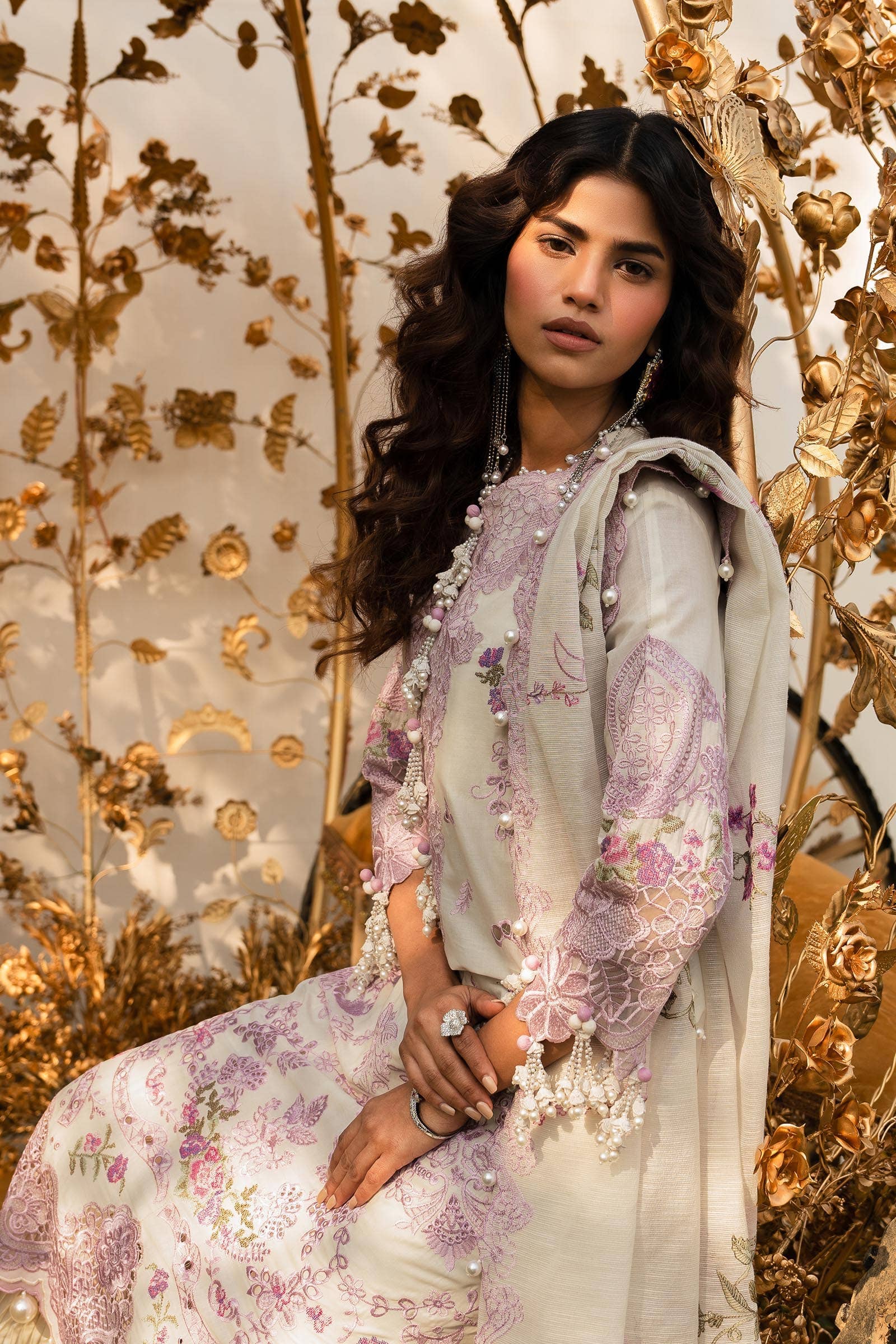 img_sana_safinaz_lawn_24_awwal_boutique