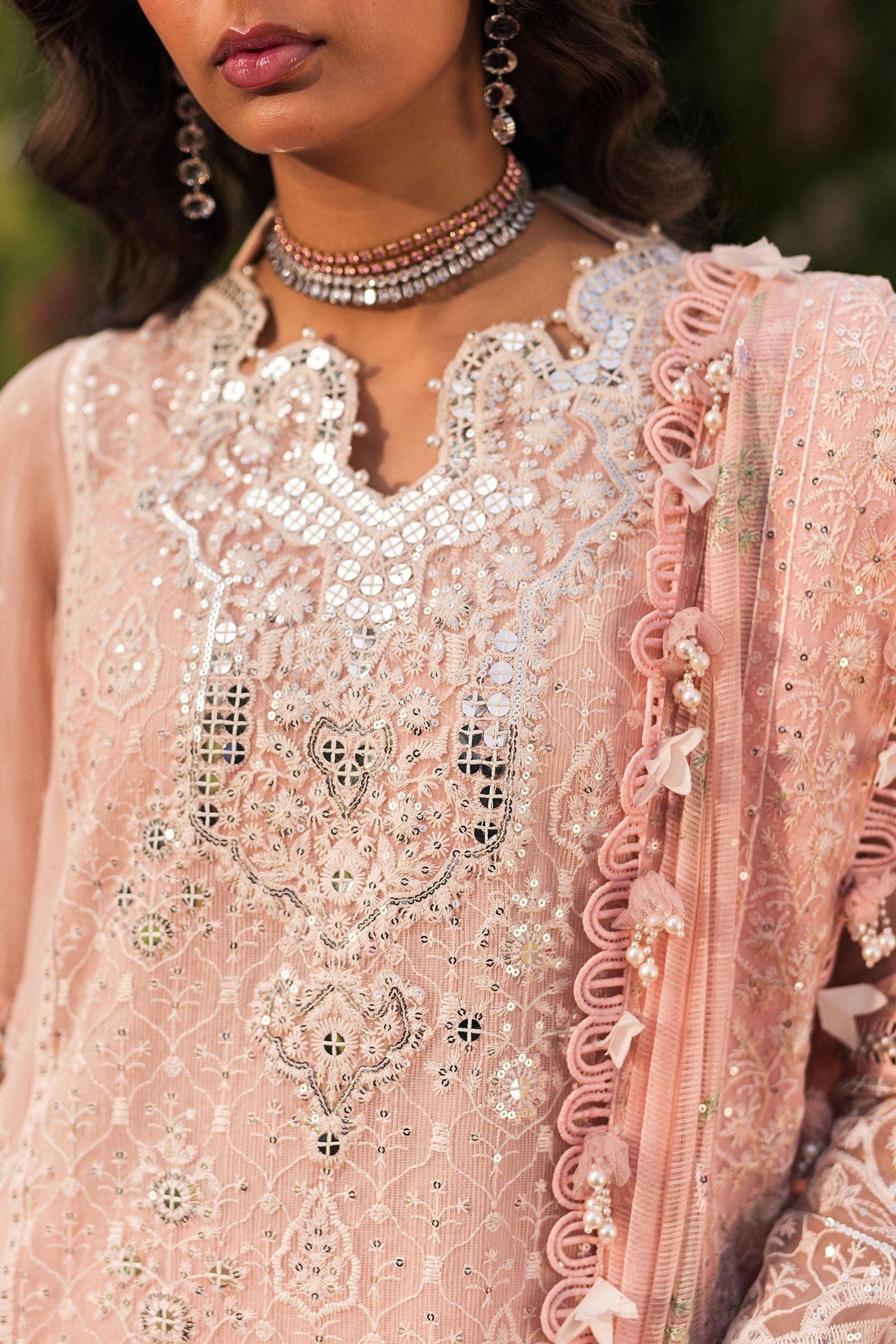 img_sana_safinaz_lawn_24_awwal_boutique