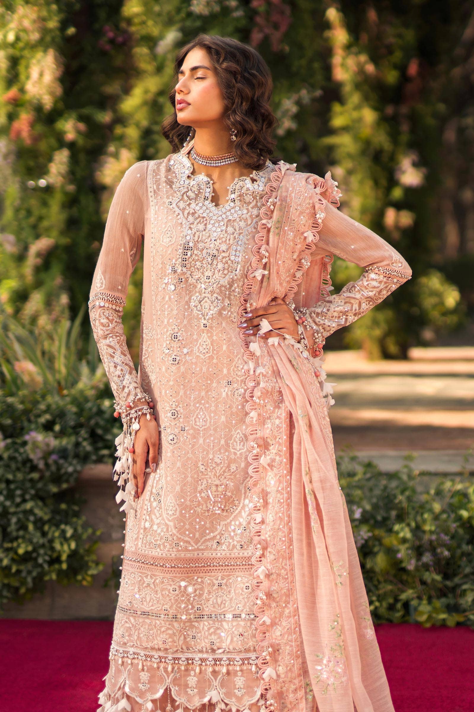 img_sana_safinaz_lawn_24_awwal_boutique