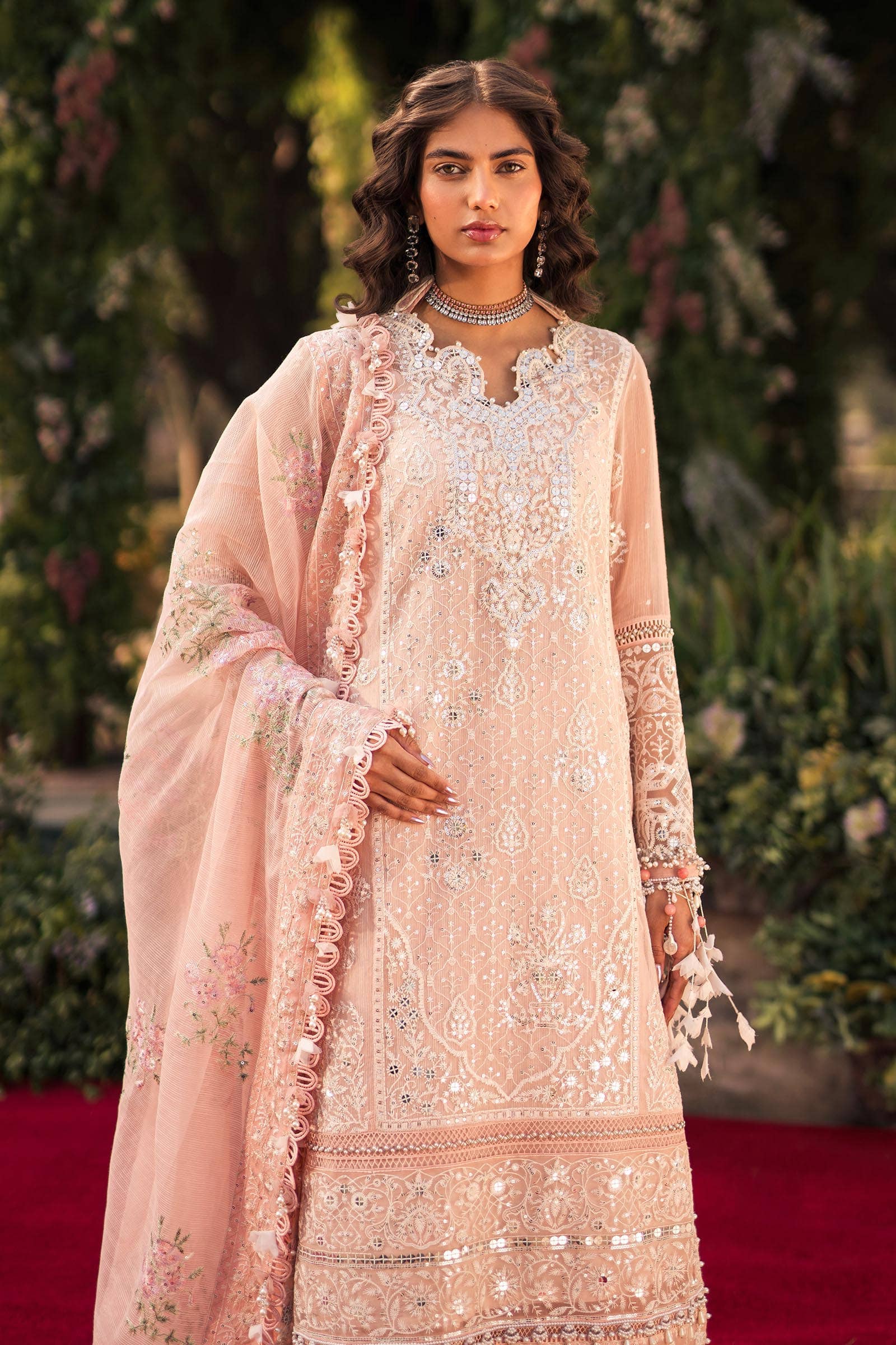 img_sana_safinaz_lawn_24_awwal_boutique