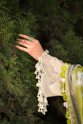 img_sana_safinaz_lawn_24_awwal_boutique