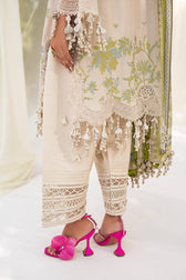 img_sana_safinaz_lawn_24_awwal_boutique