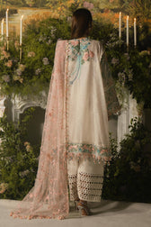 img_sana_safinaz_lawn_24_awwal_boutique
