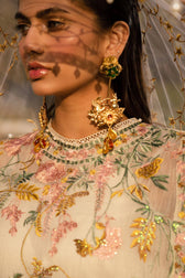img_sana_safinaz_lawn_24_awwal_boutique
