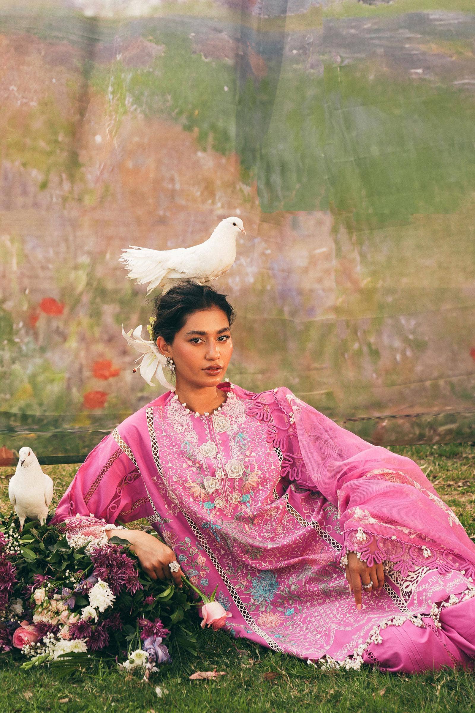 img_sana_safinaz_luxury_lawn_25_awwal_boutique